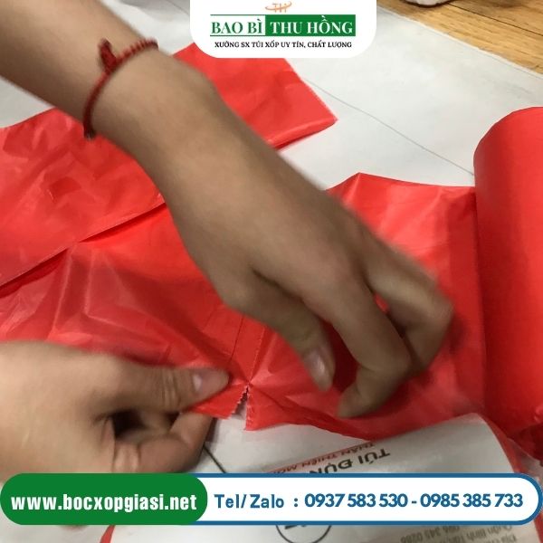 Túi đựng rác cuộn không quai thân thiện môi trường Túi đựng rác cuộn không quai thân thiện môi trường