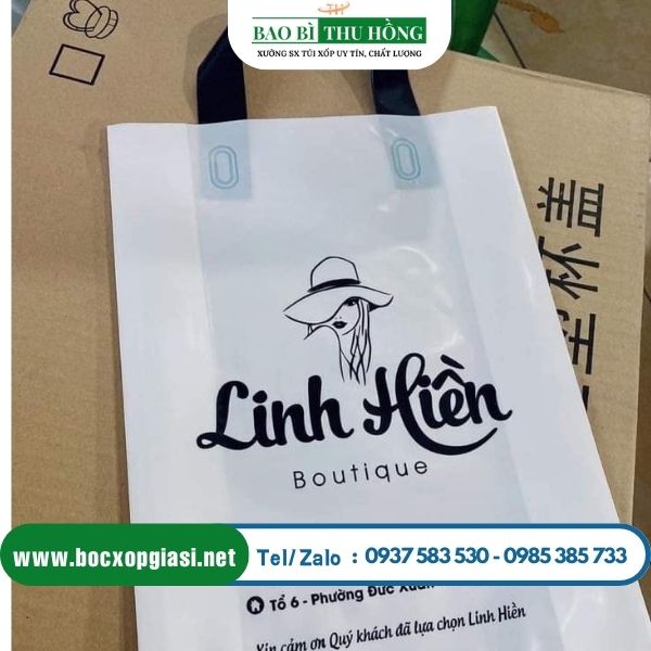 Cung cấp dịch vụ in túi ép quai miễn phí thiết kế Cung cấp dịch vụ in túi ép quai miễn phí thiết kế