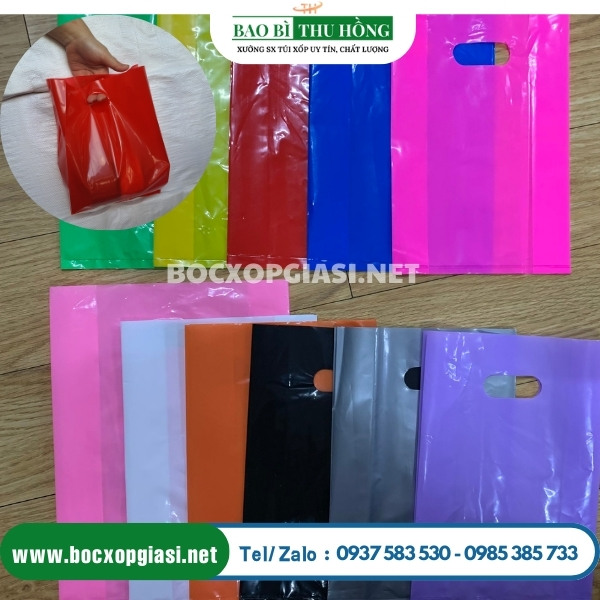 Túi nilon hột xoài đựng quà trơn. Túi nilon hột xoài đựng quà trơn.