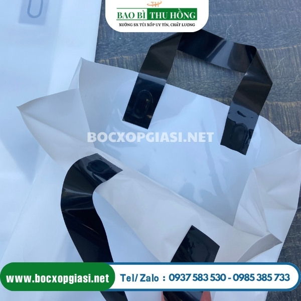 Túi xốp quai ép Túi xốp quai ép