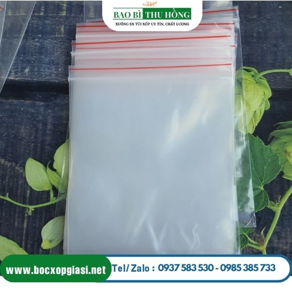 Túi zip chỉ đỏ Túi zip chỉ đỏ