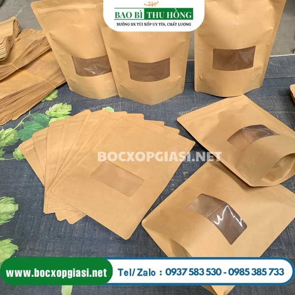 Túi zip giấy có cửa sổ vuông nhỏ Túi zip giấy có cửa sổ vuông nhỏ