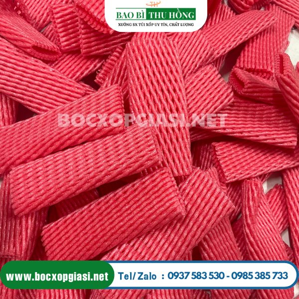 Xốp lưới bao trái cây màu đỏ Xốp lưới bao trái cây màu đỏ