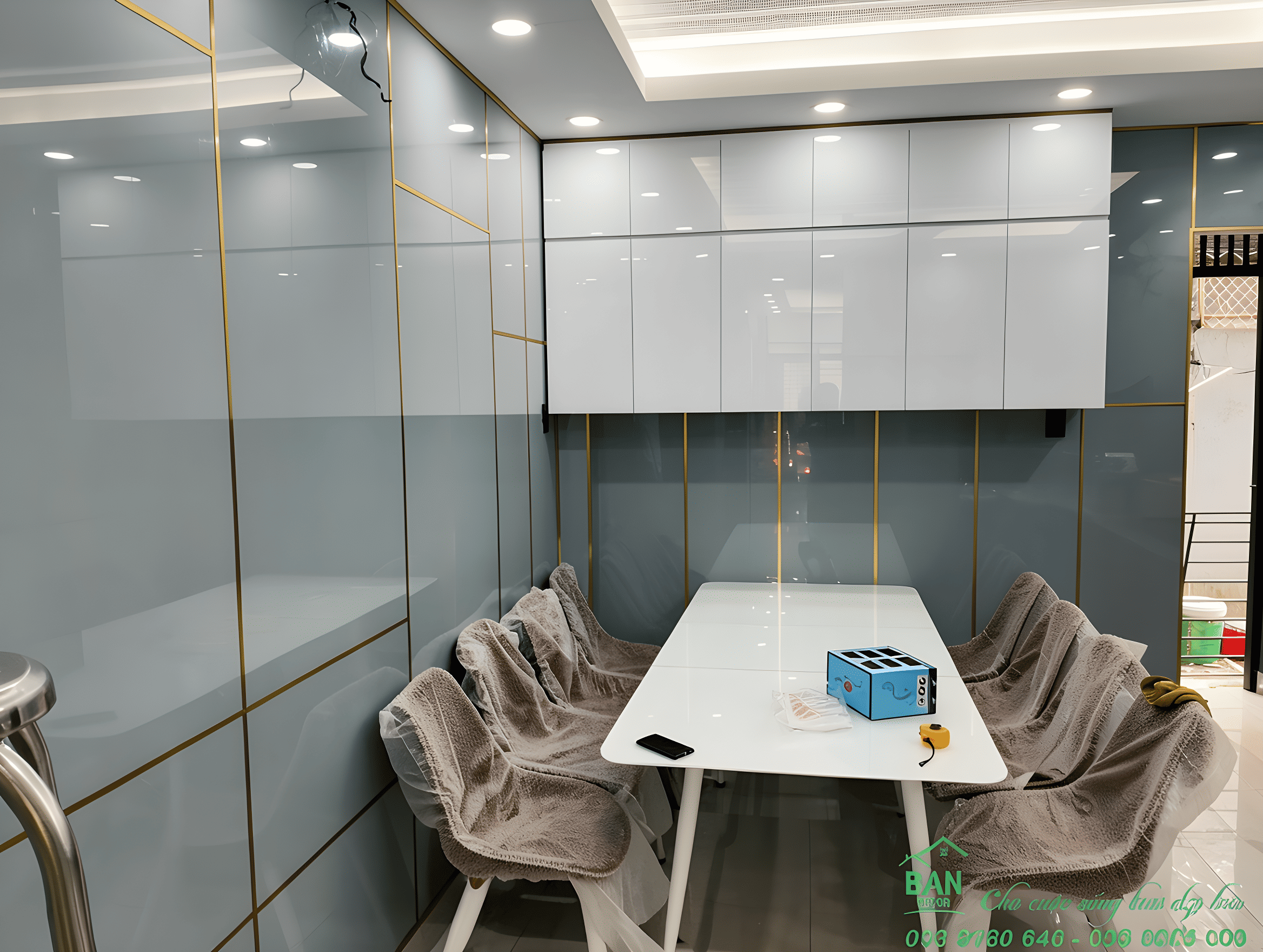 Công trình thực tế thi công tủ bếp acrylic