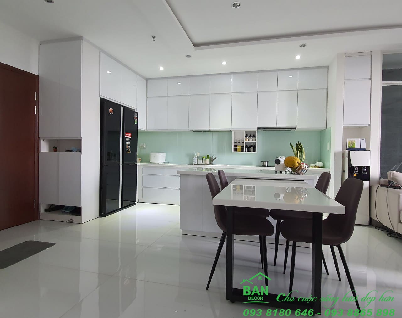 Công trình thực tế tủ bếp Acrylic