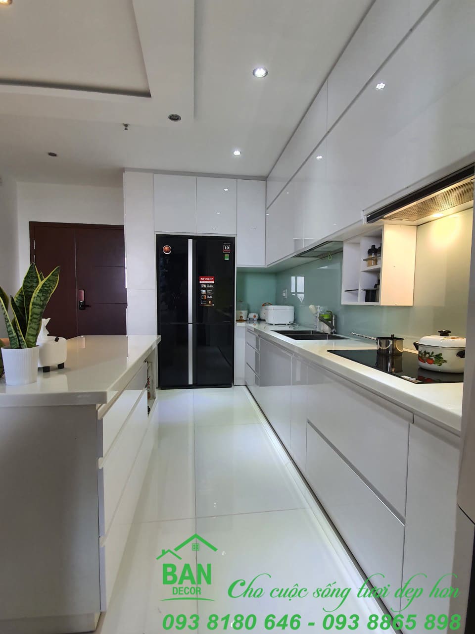 Công trình thực tế tủ bếp Acrylic