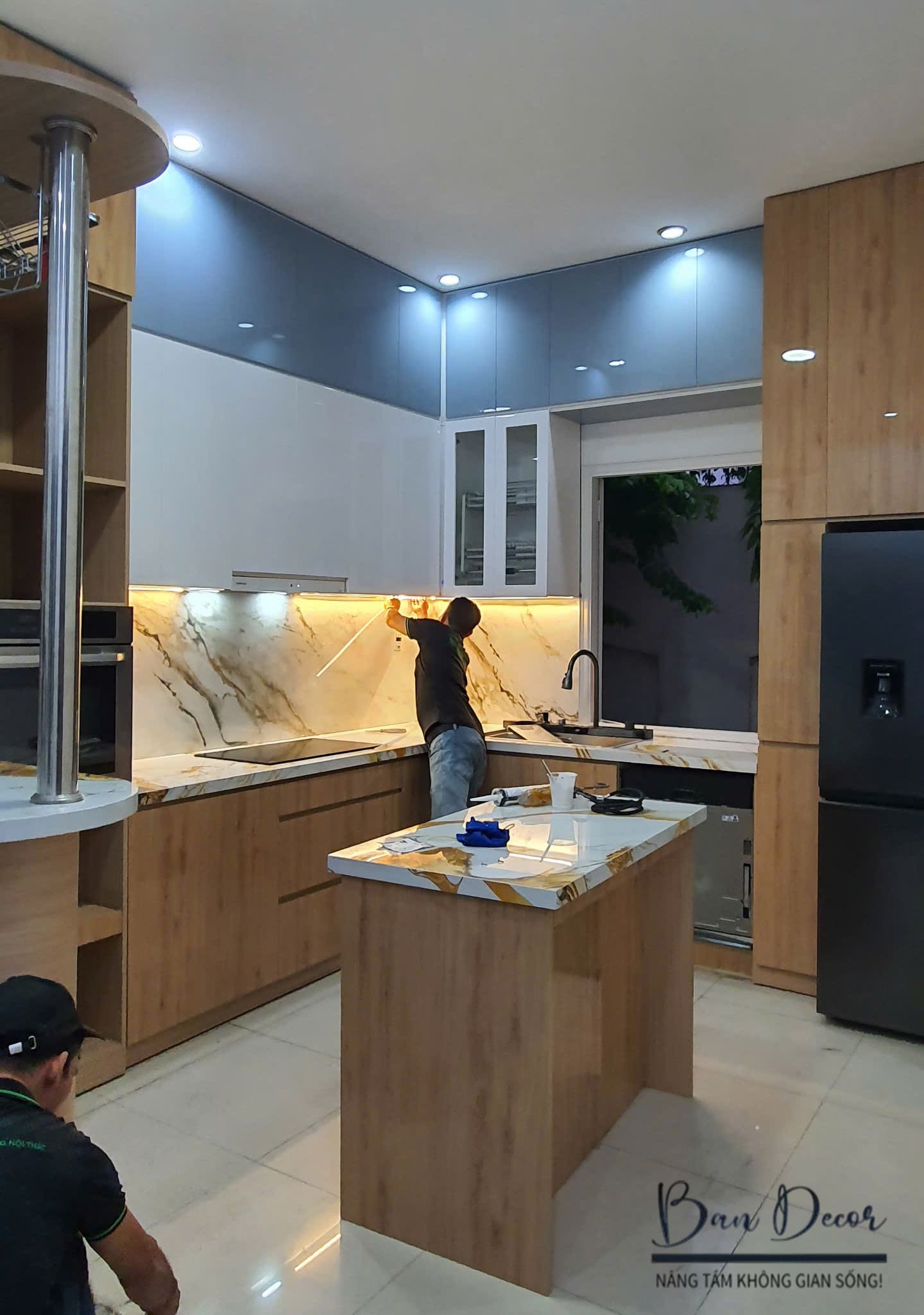 Công trình thực tế thi công tủ bếp Acrylic