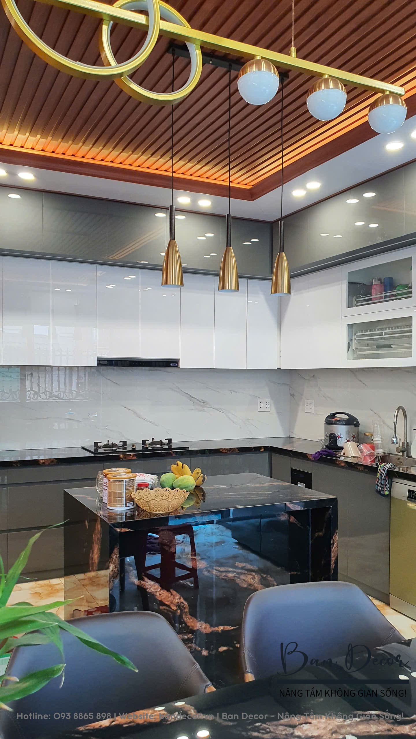 Công trình thực tế thi công tủ bếp Acrylic