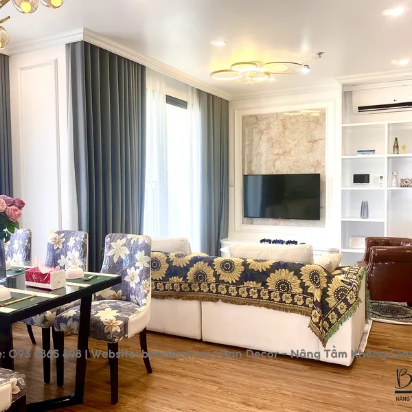 ANH LOUIS NGUYỄN - QUẬN 9