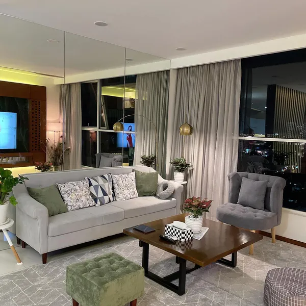 CHỊ HẠNH - QUẬN 2