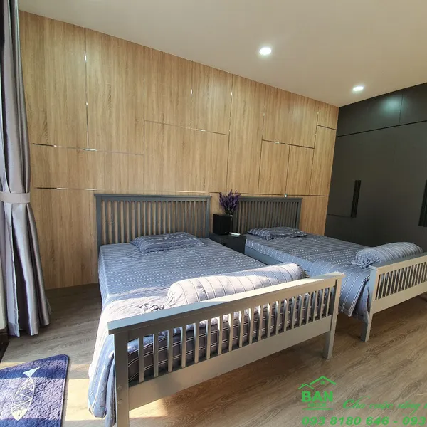 CHỊ TRÚC TẠ - QUẬN 9