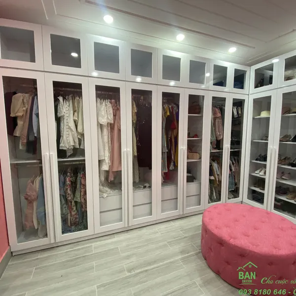 CHỊ THẢO - QUẬN 5