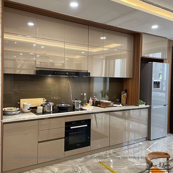 CÔNG TRÌNH THỰC TẾ TỦ BẾP ACRYLIC - TA 06