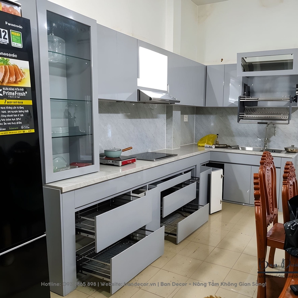 CÔNG TRÌNH THỰC TẾ TỦ BẾP ACRYLIC - TA 05