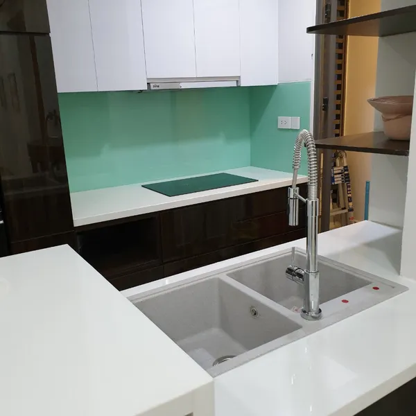 CHỊ SƯƠNG NGUYỄN - QUẬN 4