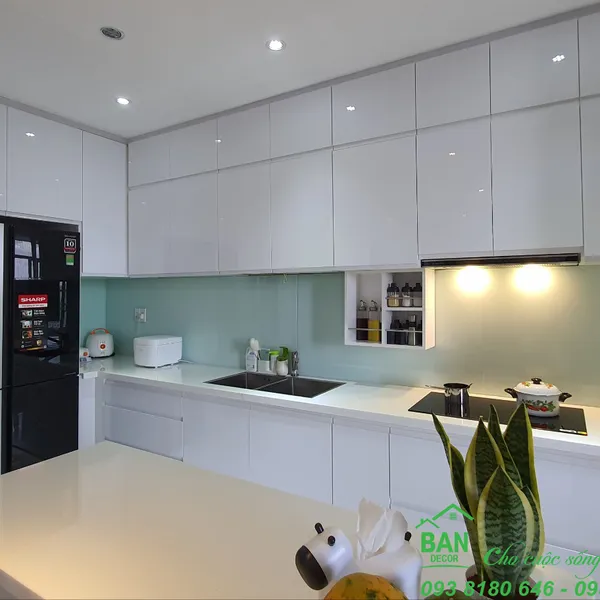 CHỊ TRANG - QUẬN 2