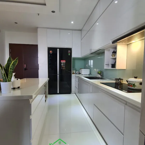 CHỊ TRANG - QUẬN 2