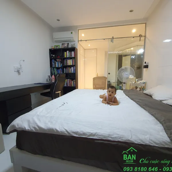 CHỊ TRANG - QUẬN 2