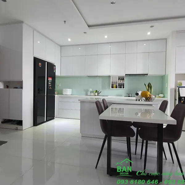CHỊ TRANG - QUẬN 2