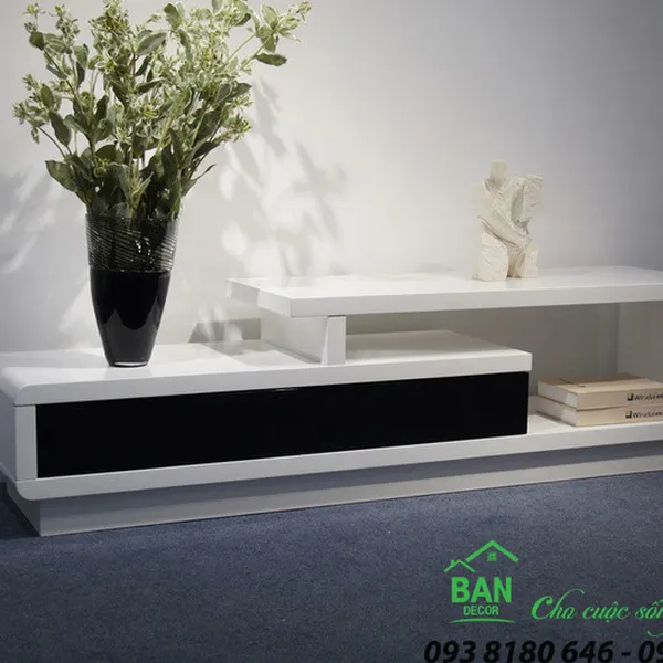  KỆ TIVI HIỆN ĐẠI K758