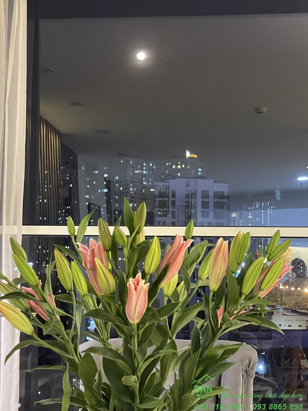 Thiết kế thi công nội thất 6.jpg (552 KB)