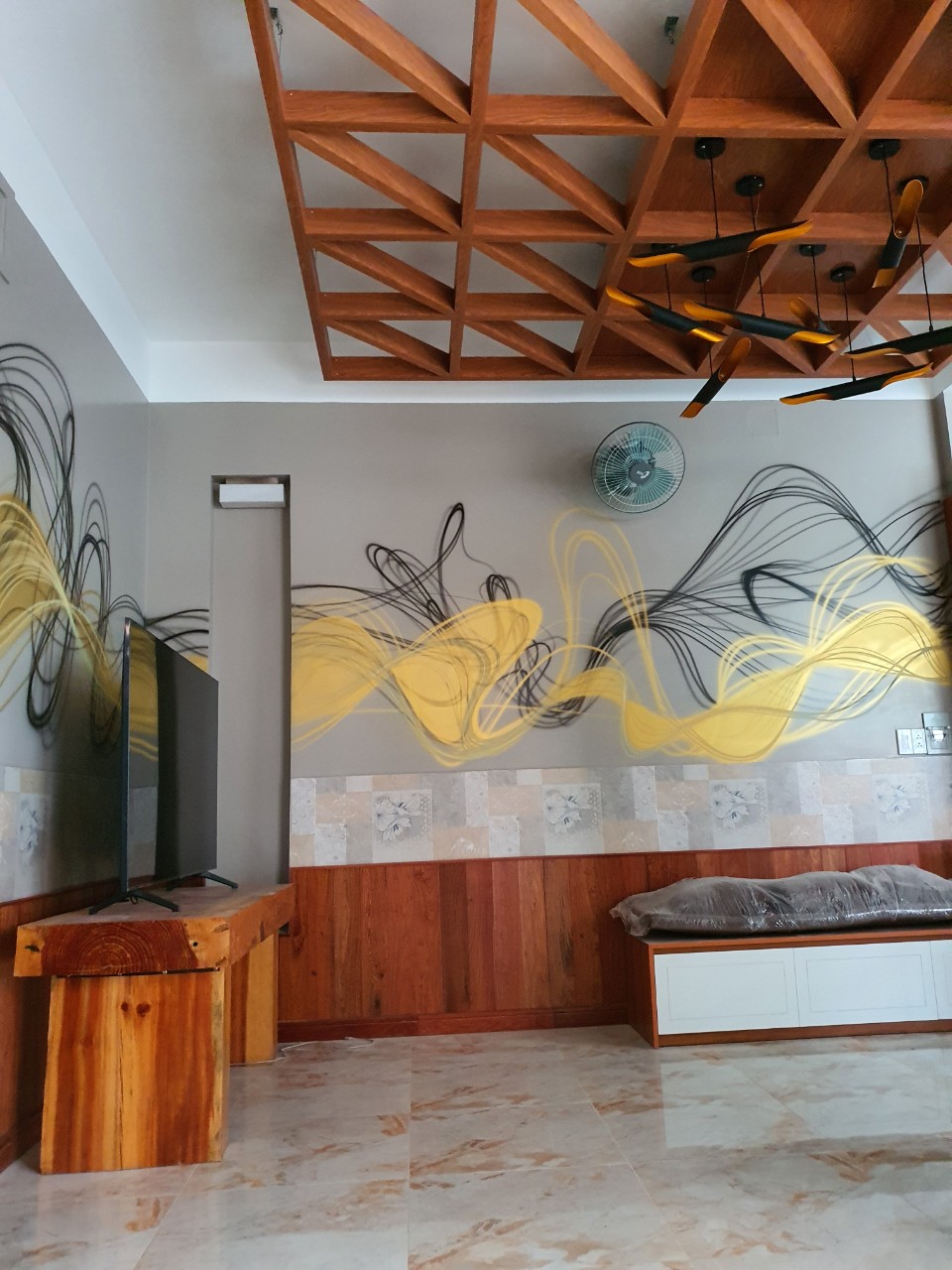 Thiết kế thi công nội thất anh-thang-ho-ba-phan-14.jpg (237 KB)