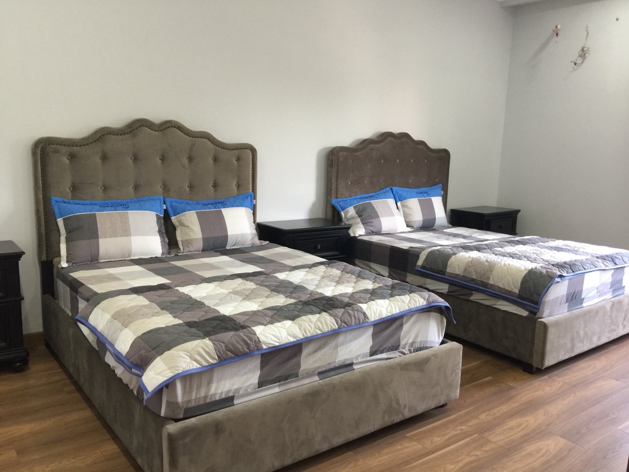 Thiết kế thi công nội thất chi-binh-binh-duong-04.jpg (315 KB)