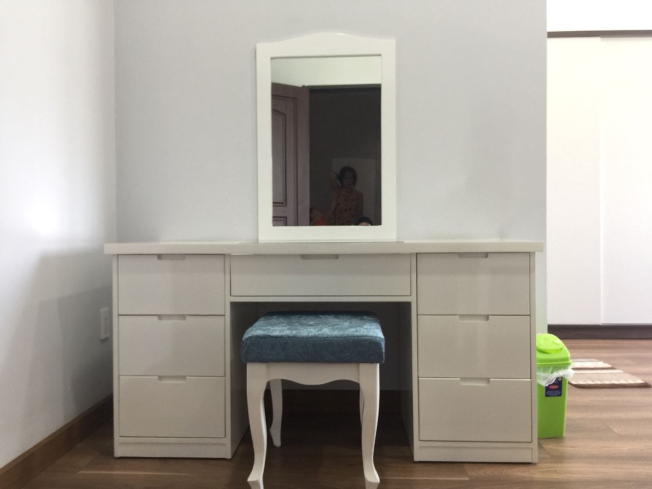 Thiết kế thi công nội thất chi-binh-binh-duong-10.jpg (193 KB)