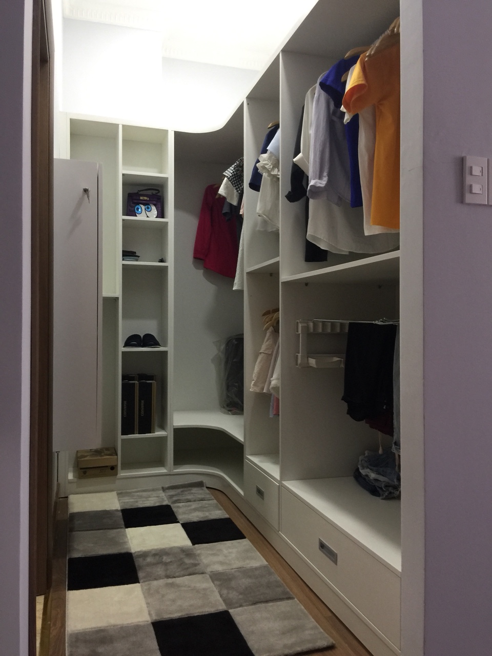 Thiết kế thi công nội thất chi-binh-binh-duong-22.jpg (263 KB)