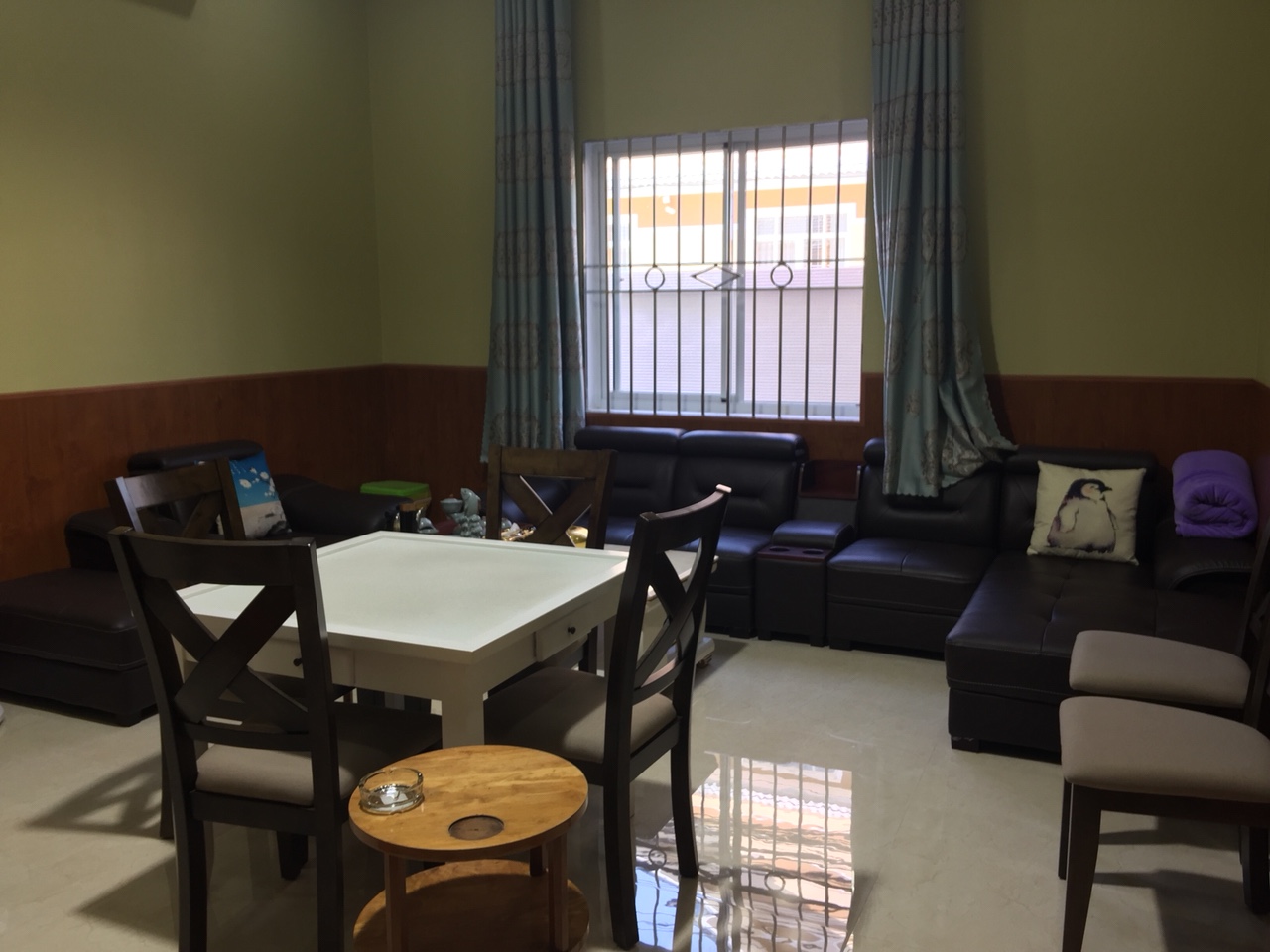 Thiết kế thi công nội thất chi-binh-binh-duong-36.jpg (235 KB)