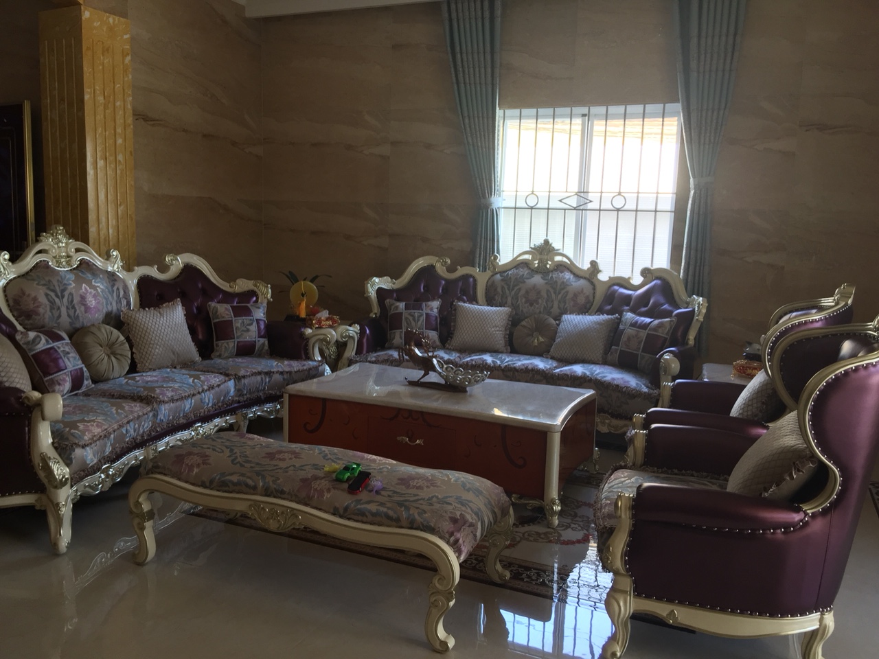 Thiết kế thi công nội thất chi-binh-binh-duong-38.jpg (329 KB)