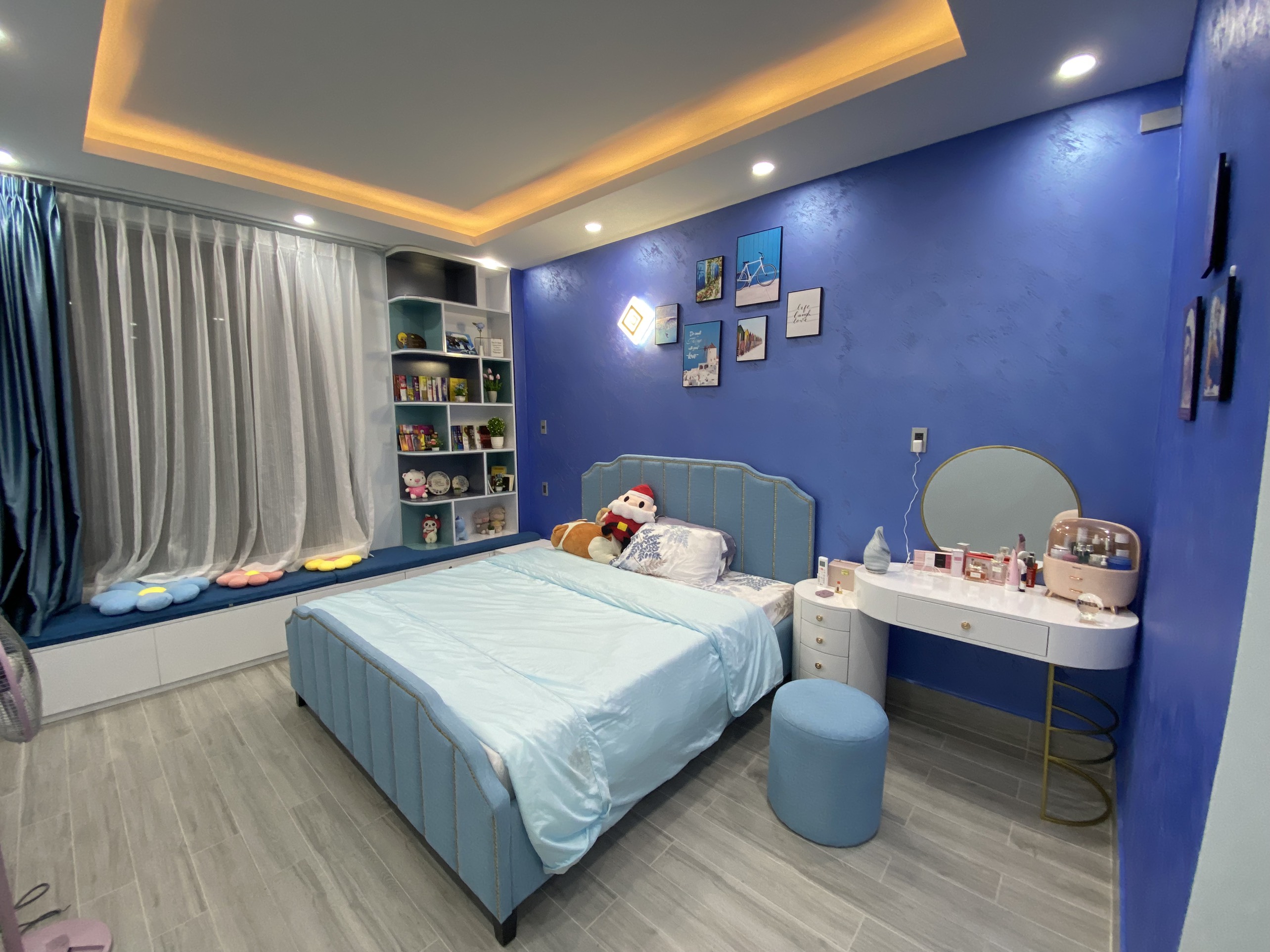 thi-cong-noi-that-quan5-15.jpg (734 KB)