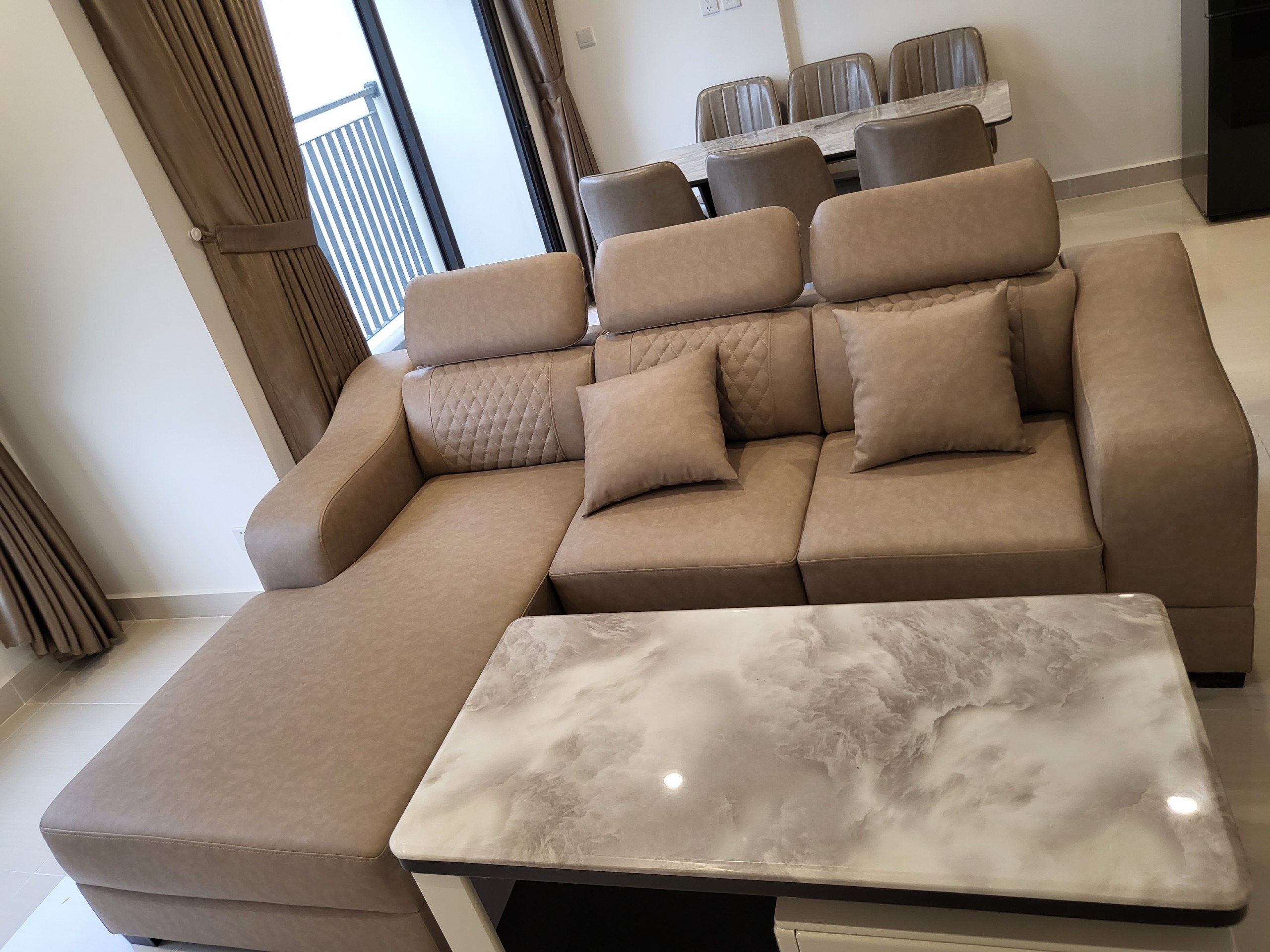 Thiết kế thi công nội thất chung cư thiet-ke-thi-cong-chung-cu-02.jpg (673 KB)