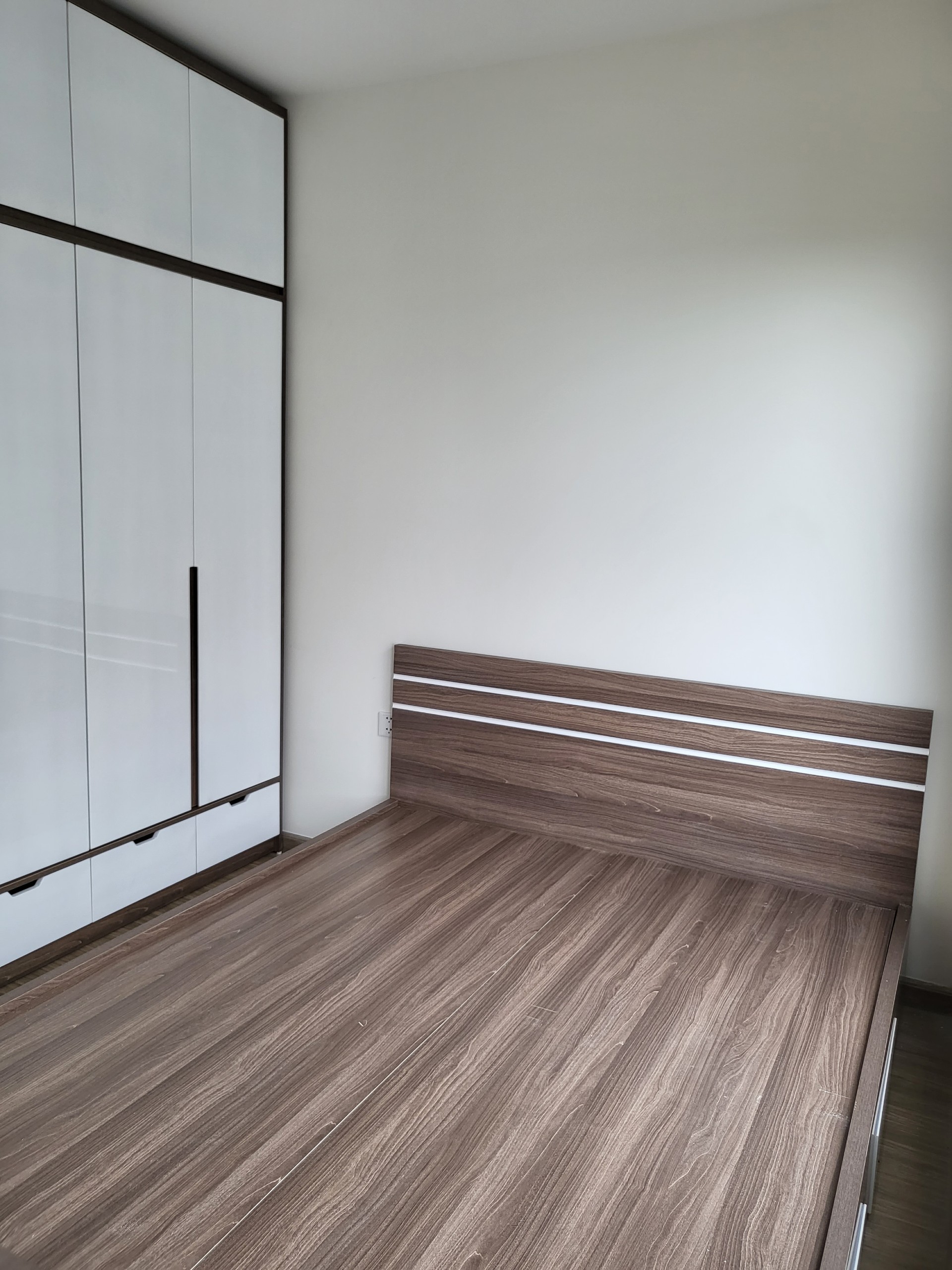 Thiết kế thi công nội thất chung cư thiet-ke-thi-cong-chung-cu-11.jpg (766 KB)