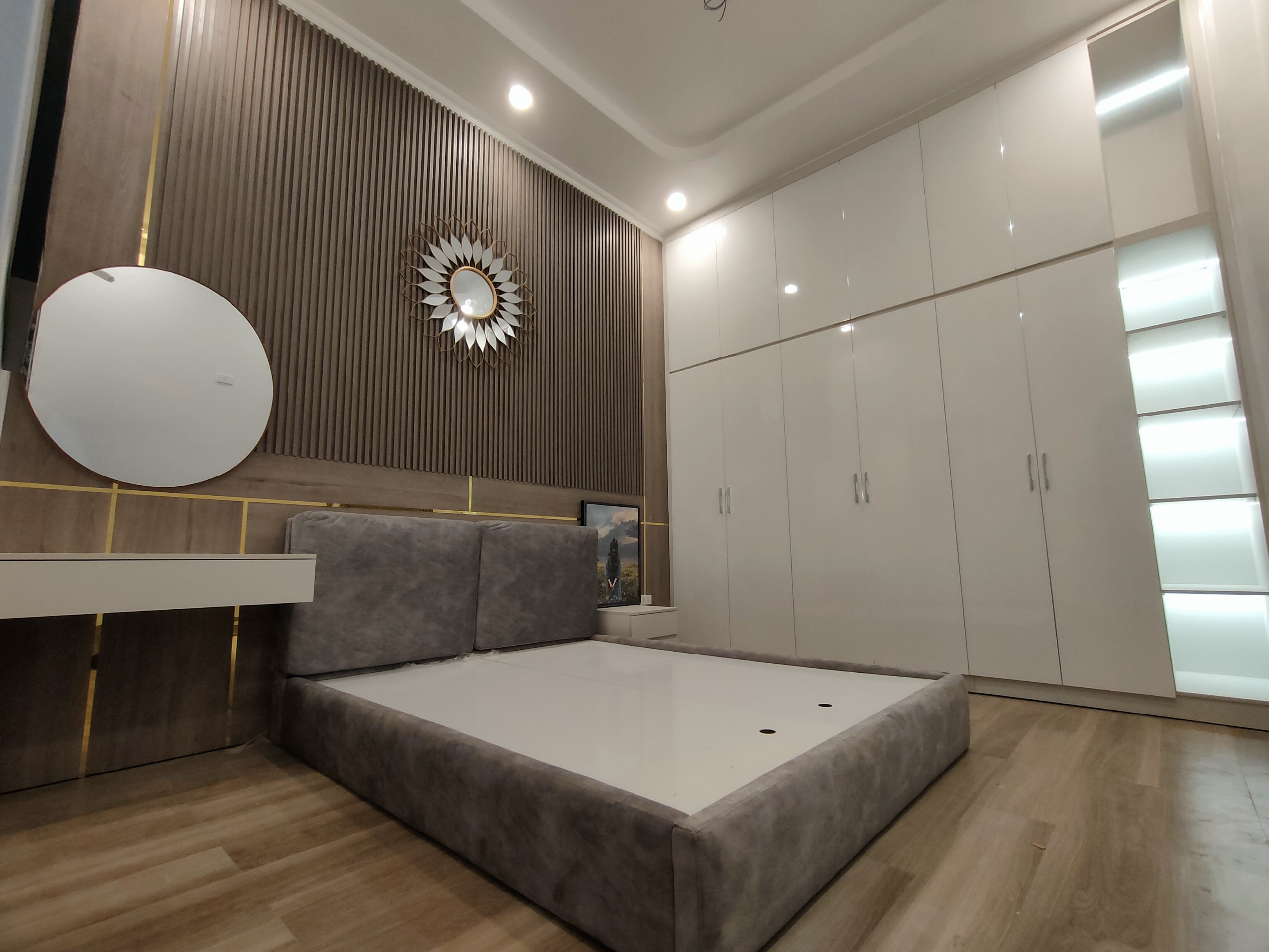 z3905763524450_d78cb8d86bef063394c315695991656b.jpg (600 KB)