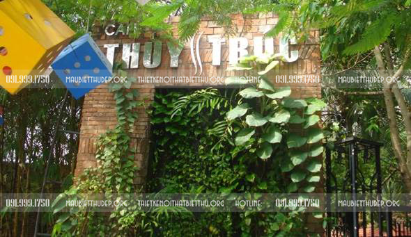 Thiết kế nội thất sân vườn của cafe Thủy Trúc đúng như tên gọi của quán - Sự hòa hợp giữa nước và trúc là chủ đạo Thiết kế nội thất sân vườn của cafe Thủy Trúc đúng như tên gọi của quán - Sự hòa hợp giữa nước và trúc là chủ đạo