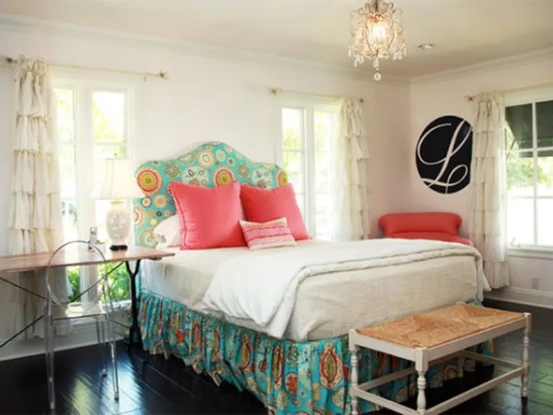 Thay đổi một căn phòng  trong thiết kế nội thất  chỉ bằng rèm cửa