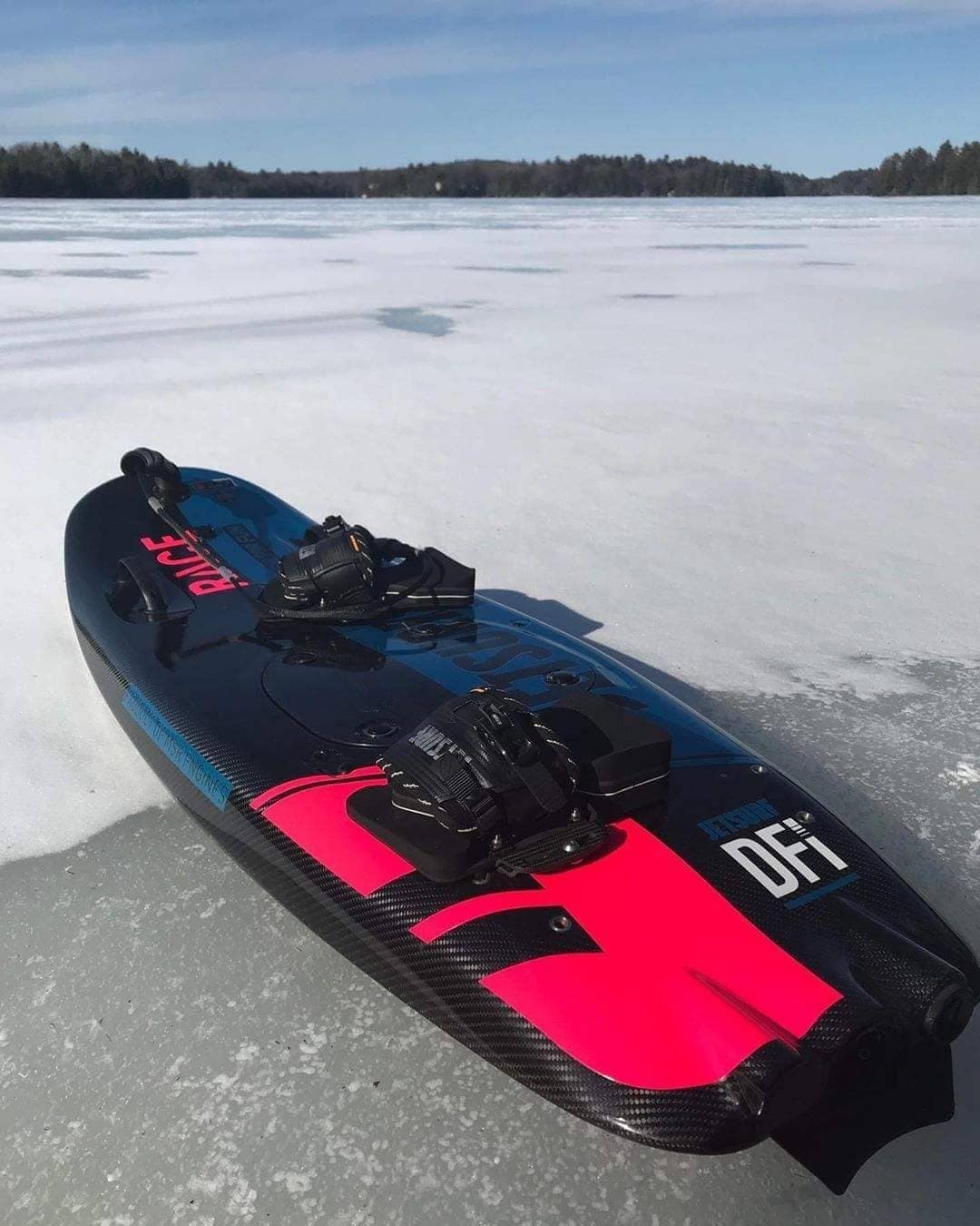 Giá một con ván lướt sóng điện xịn xò tầm 300-400 triệu Giá một con ván lướt sóng điện xịn xò tầm 300-400 triệu