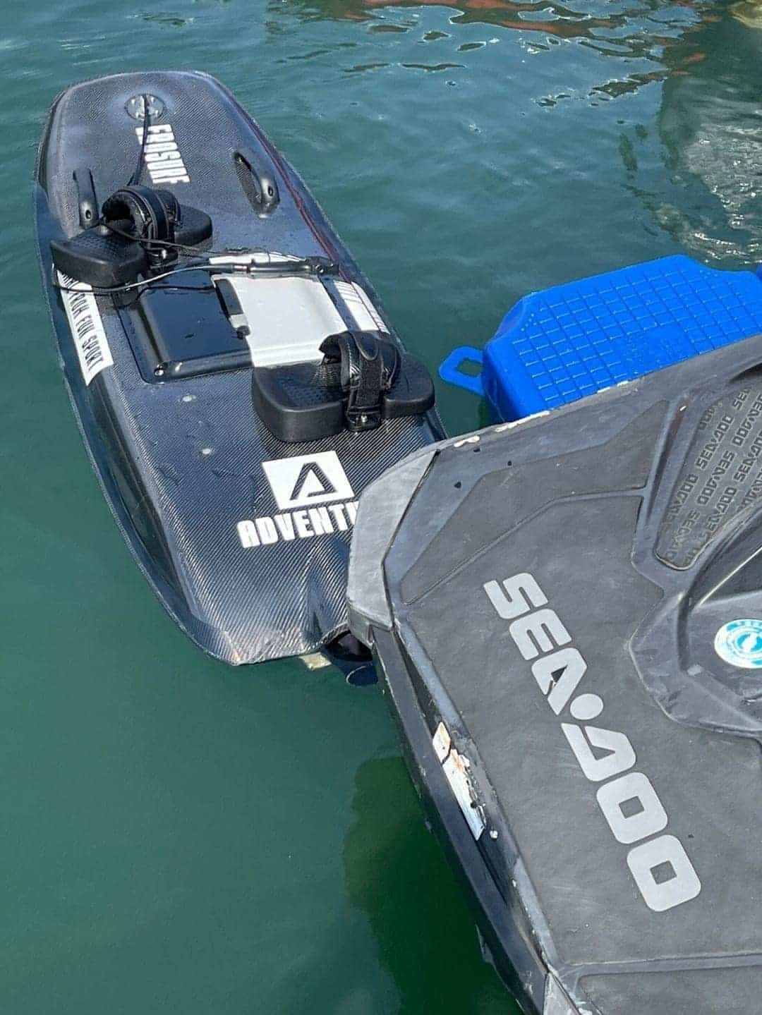 Thời gian bảo hành cũng làm giá ván lướt sóng điện cũ thay đổi Thời gian bảo hành cũng làm giá ván lướt sóng điện cũ thay đổi