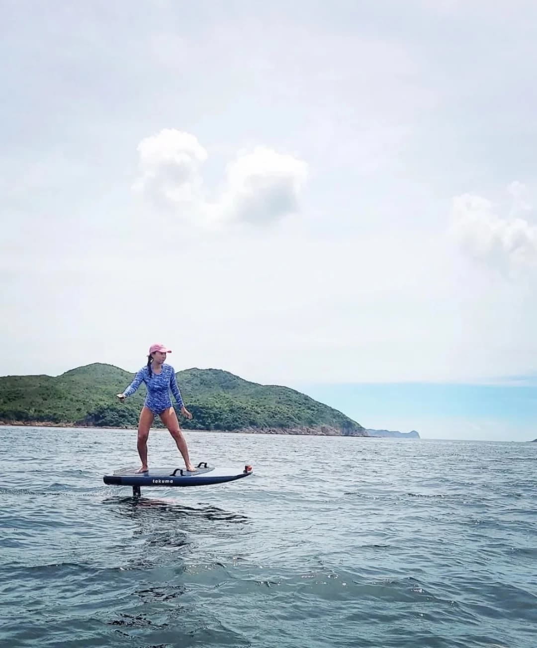 Mặc trang phục thích hợp khi chơi ván bay phản lực sẽ giúp bạn thuận lợi hơn trong việc điều khiển ván Mặc trang phục thích hợp khi chơi ván bay phản lực sẽ giúp bạn thuận lợi hơn trong việc điều khiển ván