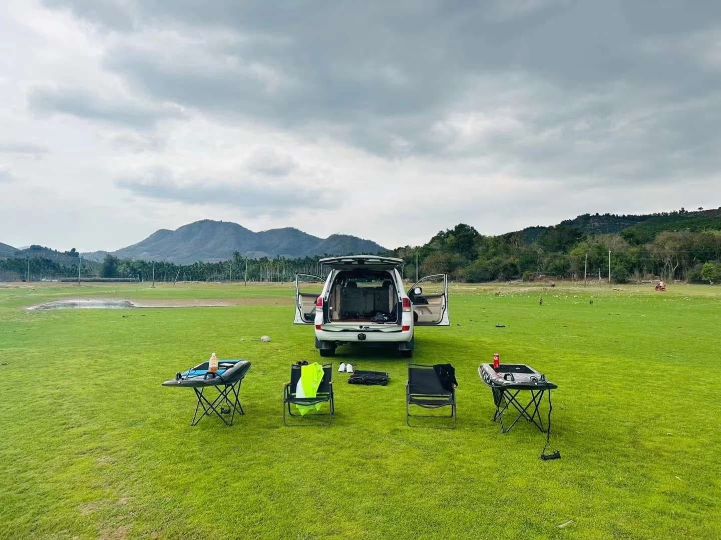 Nhất quán trong việc chọn thương hiệu ván phản lực nước sẽ giúp bạn mau làm quen với ván mới hơn Nhất quán trong việc chọn thương hiệu ván phản lực nước sẽ giúp bạn mau làm quen với ván mới hơn