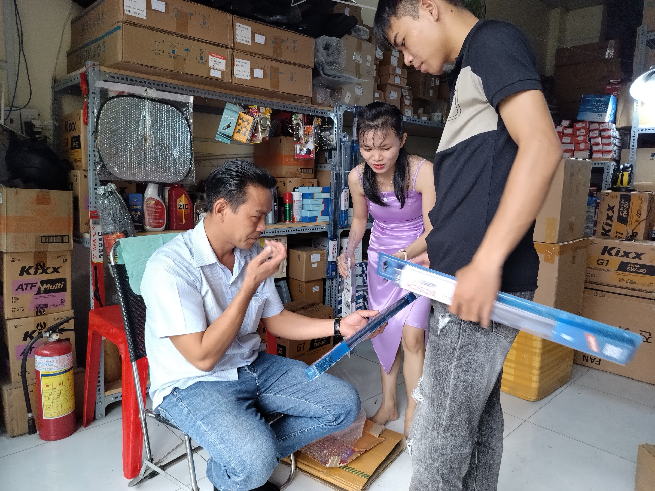 xem hàng chất lượng với phụ tùng Liên Phương xem hàng chất lượng với phụ tùng Liên Phương