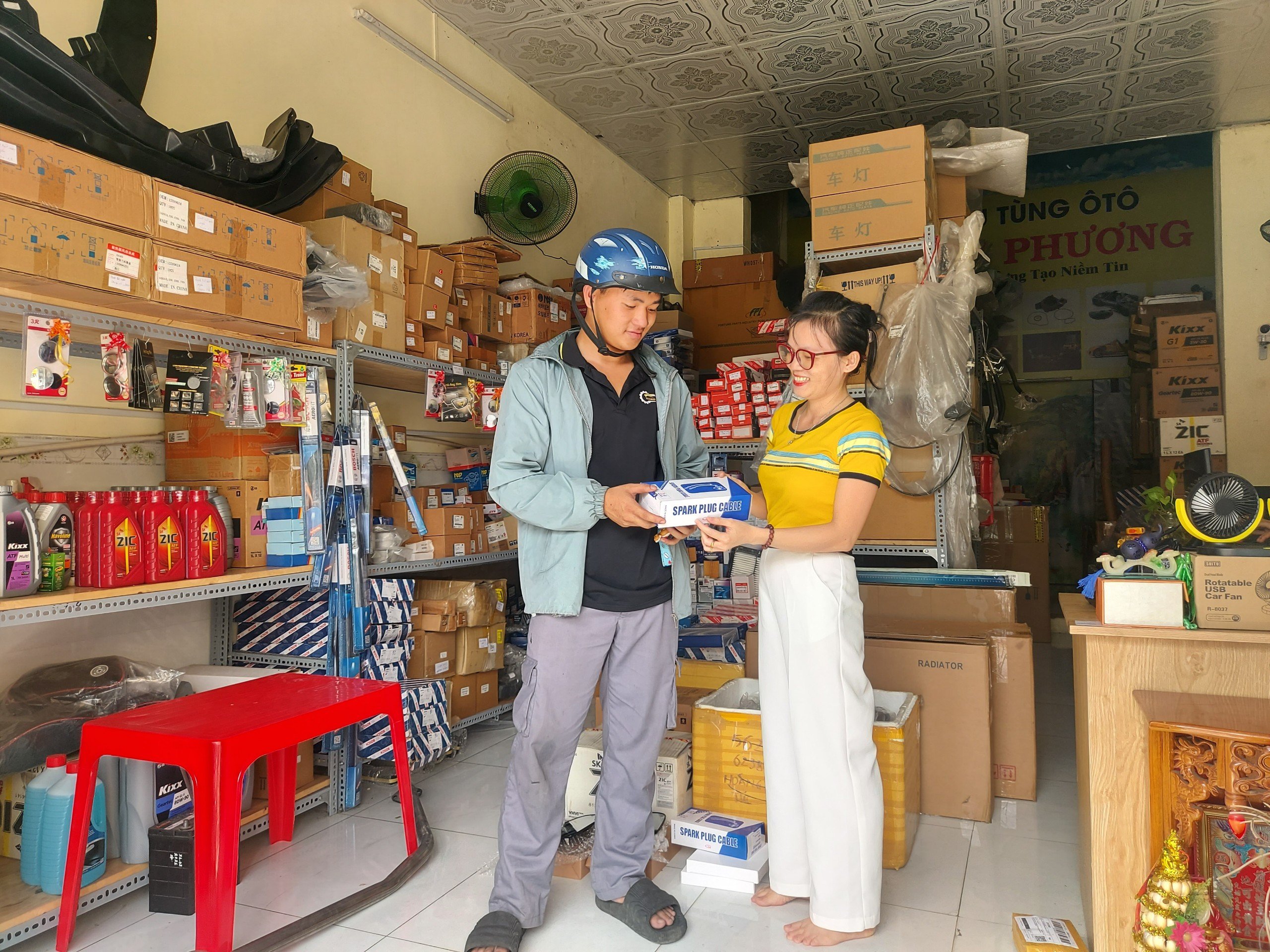 dịch vụ chăm sóc khách hàng tận tình tại phụ tùng Liên Phương dịch vụ chăm sóc khách hàng tận tình tại phụ tùng Liên Phương