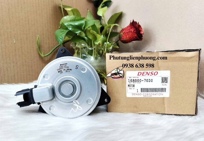 Mô tơ quạt hoạt động hiệu quả giúp duy trì nhiệt độ ổn định khi xe phải chịu tải nặng. Mô tơ quạt hoạt động hiệu quả giúp duy trì nhiệt độ ổn định khi xe phải chịu tải nặng.