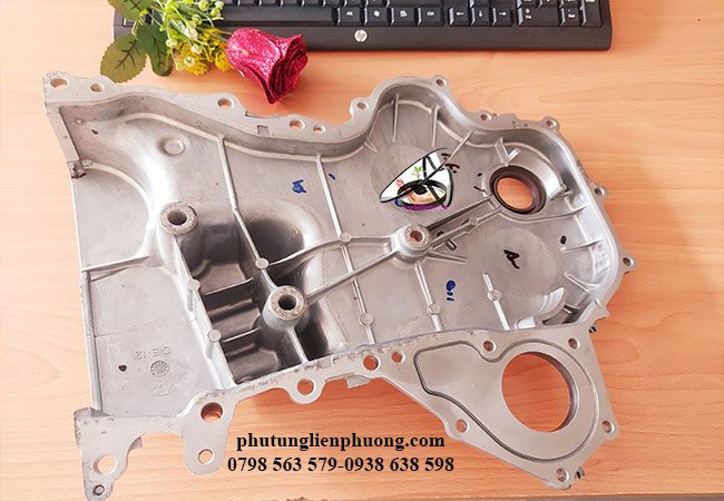 nắp sên cam phụ tùng ô tô i10 nắp sên cam phụ tùng ô tô i10