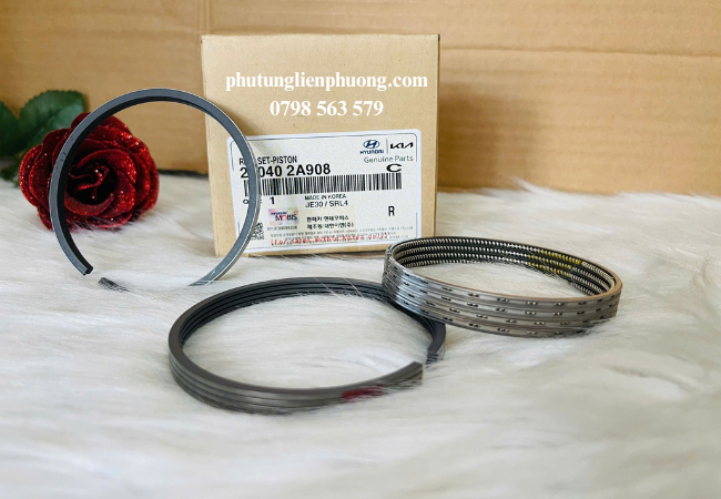 Xéc măng cos 0 Kia Rondo giữ áp suất bên trong buồng đốt và ngăn chặn sự rò rỉ của dầu cũng như khí Xéc măng cos 0 Kia Rondo giữ áp suất bên trong buồng đốt và ngăn chặn sự rò rỉ của dầu cũng như khí