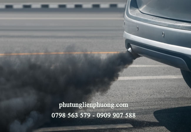 khói đen từ ống xả cũng là dấu hiệu báo lá côn xe hỏng khói đen từ ống xả cũng là dấu hiệu báo lá côn xe hỏng
