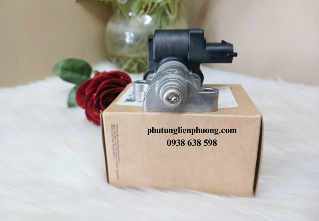 Khi động cơ hoạt động, van này sẽ mở hoặc đóng tùy thuộc vào nhu cầu của hệ thống Khi động cơ hoạt động, van này sẽ mở hoặc đóng tùy thuộc vào nhu cầu của hệ thống