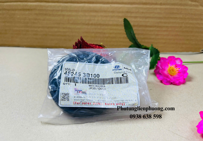 Phớt láp phải Kia Rondo cũng góp phần vào việc giảm tiếng ồn và rung lắc khi xe di chuyển Phớt láp phải Kia Rondo cũng góp phần vào việc giảm tiếng ồn và rung lắc khi xe di chuyển