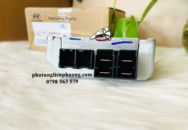 Khi hệ thống lái điện gặp sự cố, có thể làm cho tay lái trở nên nặng nề hoặc khó điều khiển Khi hệ thống lái điện gặp sự cố, có thể làm cho tay lái trở nên nặng nề hoặc khó điều khiển